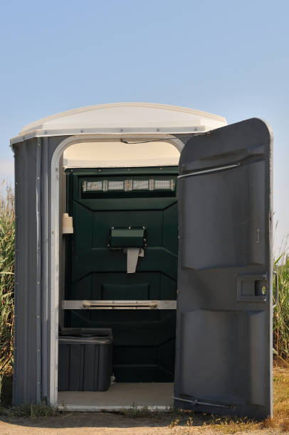Best Sanitation services for porta potties  in Chatsworth, IL